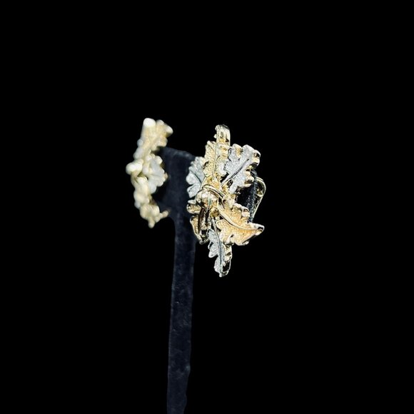 Sarah Coventry Silver And Gold Tone Leaf Bracelet & Clip On Earrings Set (5208) - Picture 4 of 14
